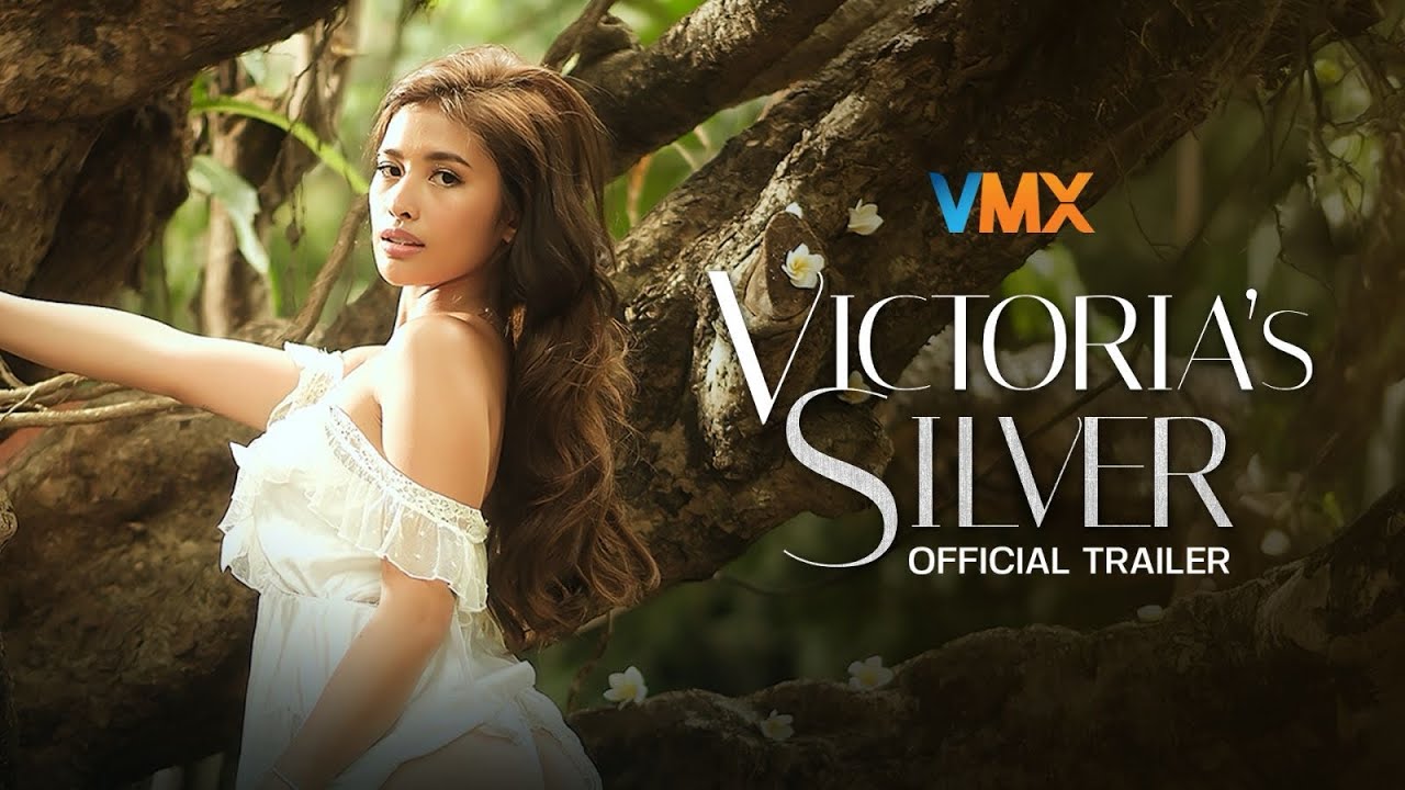 Victoria's Silver Trailer